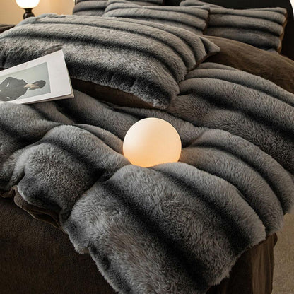 ✨Get 50% off💖Thick Fluffy Thermal Throw Blanket Small Quilt Cover